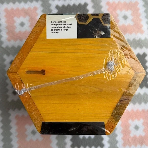 Bee House Honeycomb Modular Mason Bee House - Yellow - Picture 3 of 5